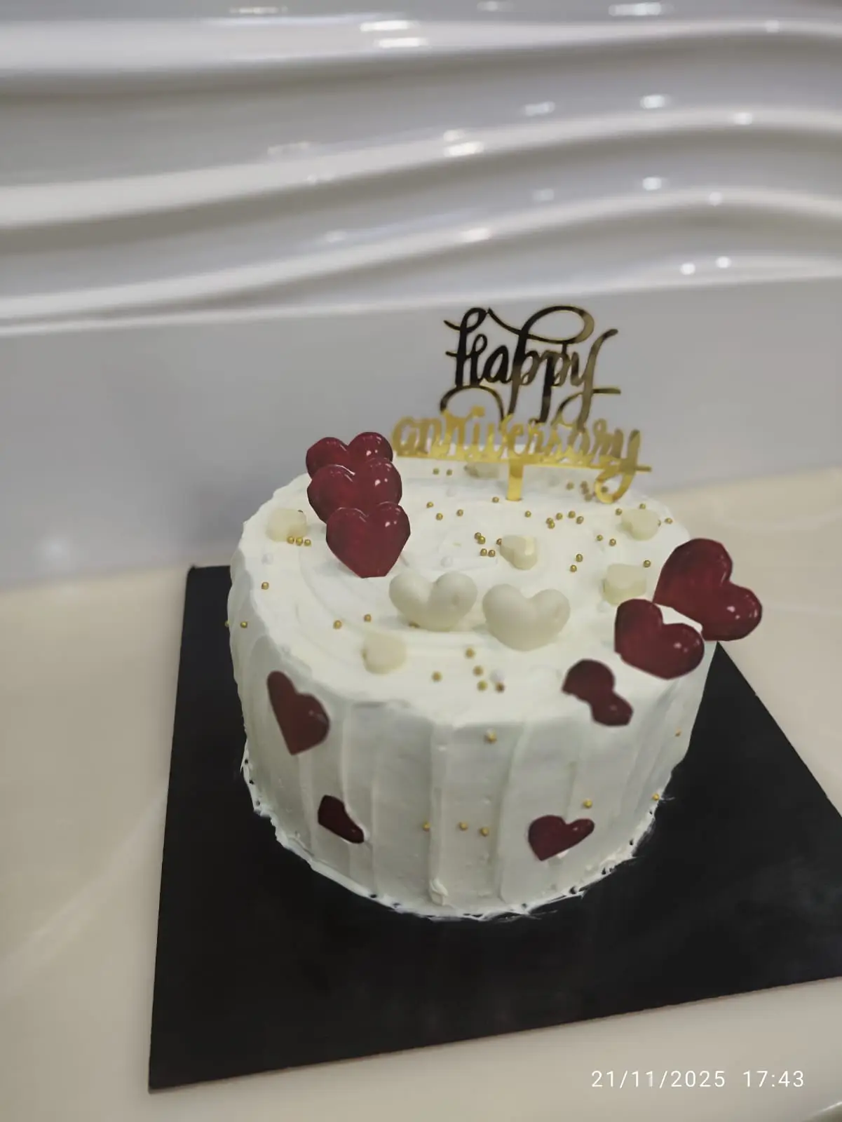 Anniversary cake, Fresh bake, Free delivery